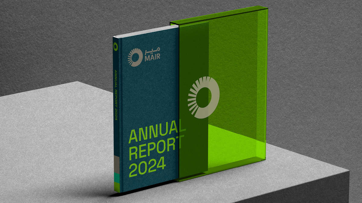 Brand Husl Annual Report 2024 book covers design.